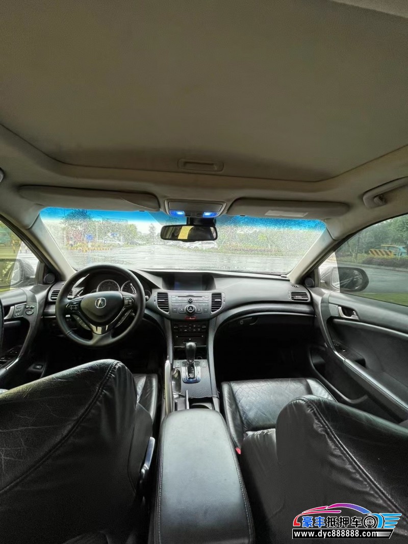 10年本田思铂睿轿车抵押车出售