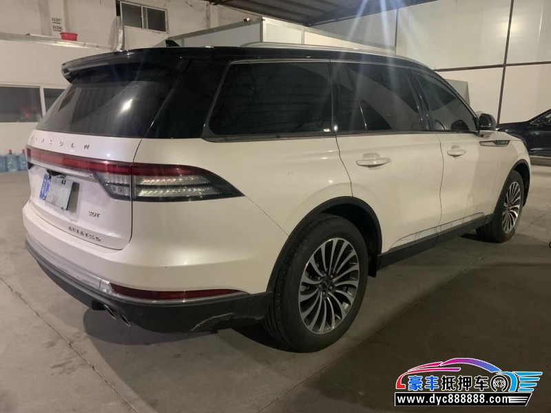 21年林肯飞行家轿车抵押车出售