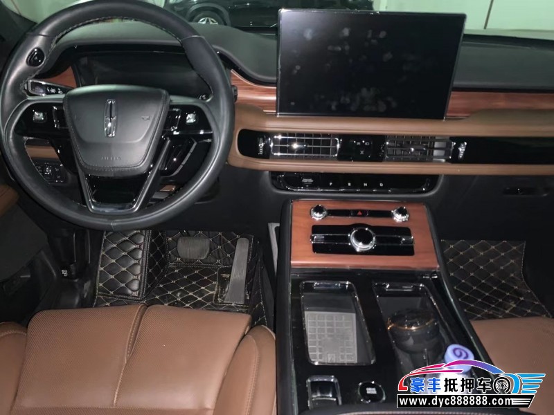 21年林肯飞行家轿车抵押车出售