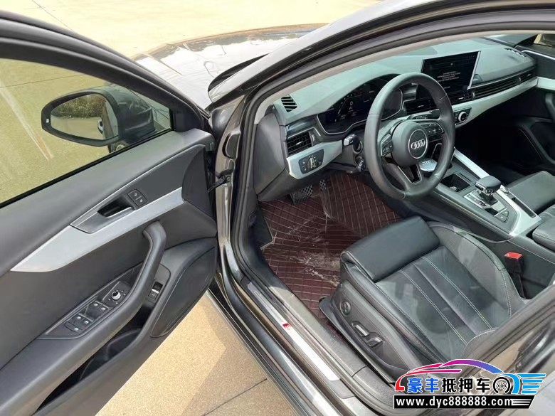 21年奥迪A4轿车抵押车出售