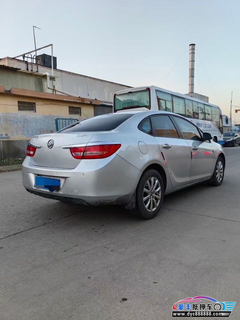 14年别克英朗轿车抵押车出售