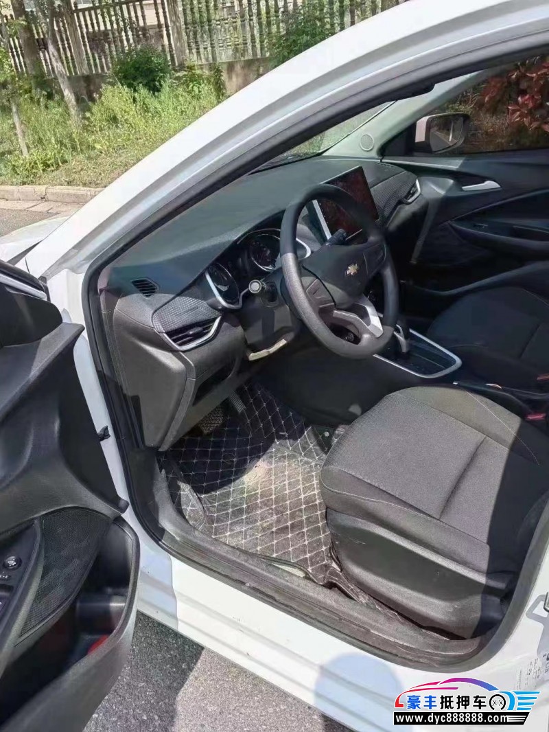 20年雪佛兰科沃兹轿车抵押车出售