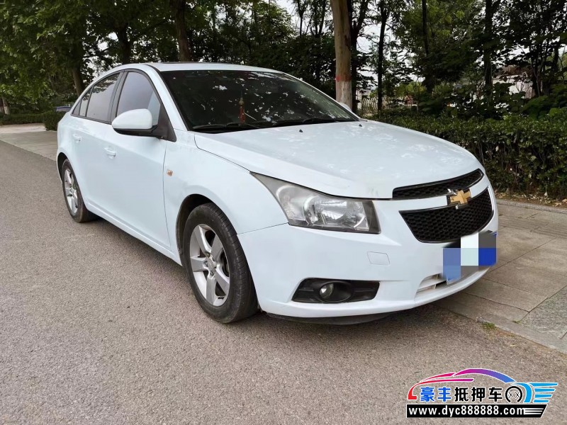 14年雪佛兰科鲁兹轿车抵押车出售