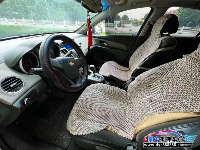 14年雪佛兰科鲁兹轿车抵押车出售