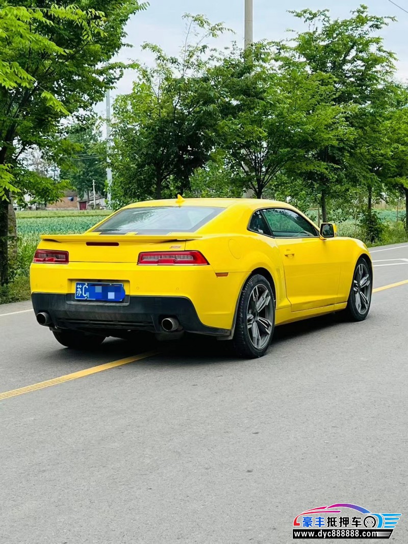 16年雪佛兰科迈罗轿车抵押车出售