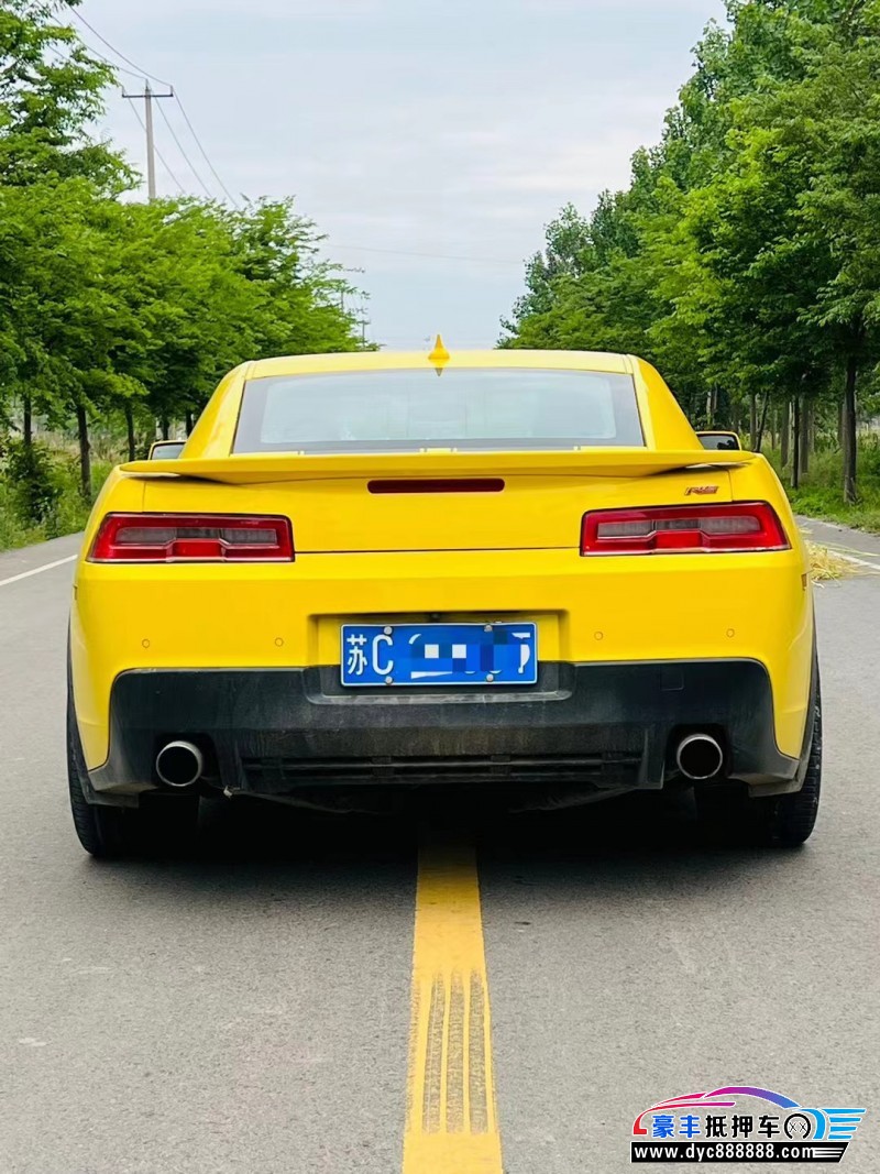 16年雪佛兰科迈罗轿车抵押车出售