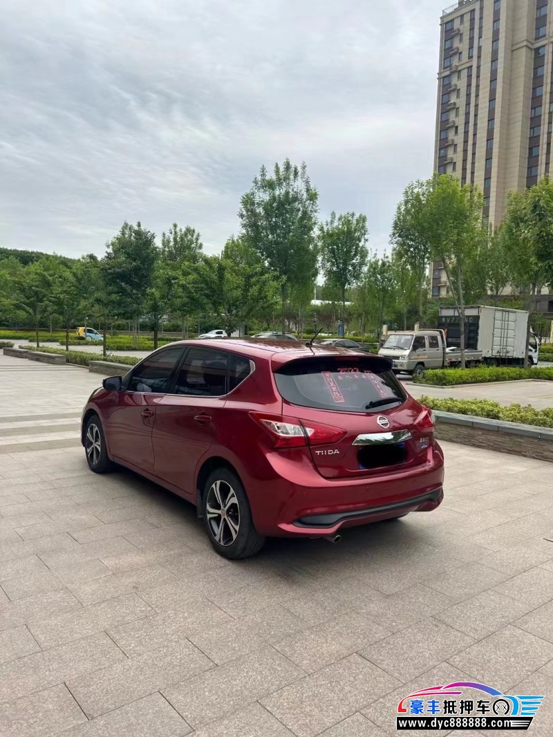 17年日产奇骏轿车抵押车出售