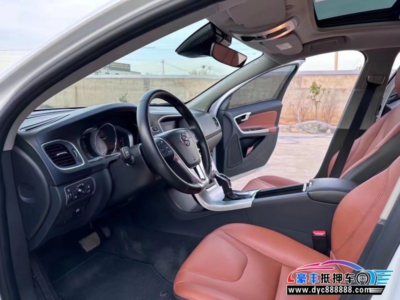 19年沃尔沃S60L轿车抵押车出售