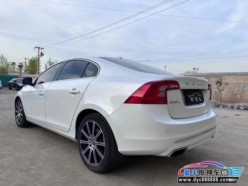 19年沃尔沃S60L轿车抵押车出售