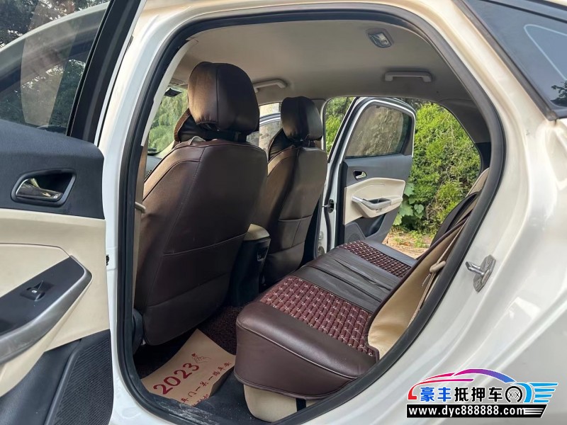 18年福特福睿斯轿车抵押车出售