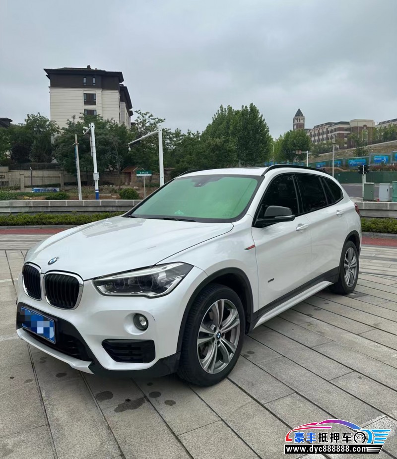 17年宝马X1轿车抵押车出售