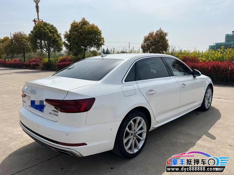 20年奥迪A4轿车抵押车出售