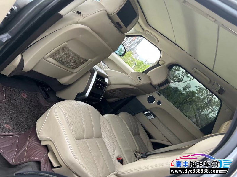 14年路虎揽胜运动轿车抵押车出售