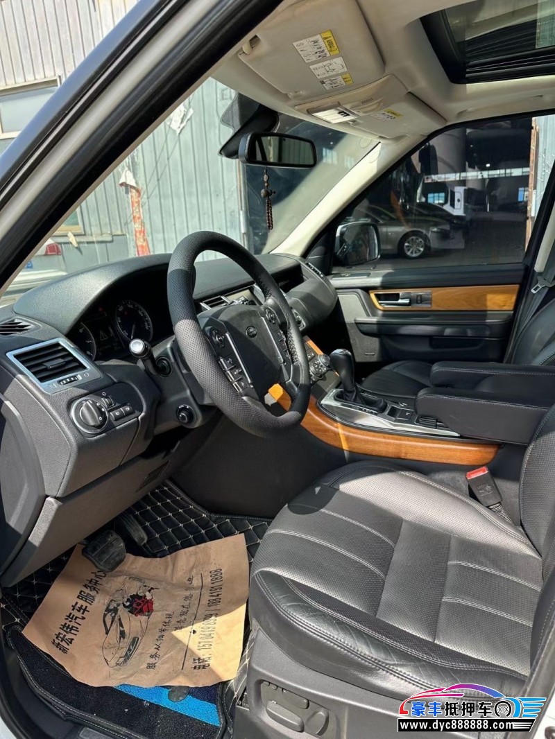 13年路虎揽胜运动SUV抵押车出售