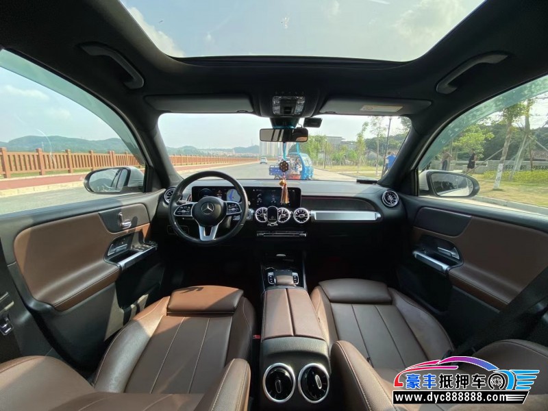 20年奔驰GLB轿车抵押车出售