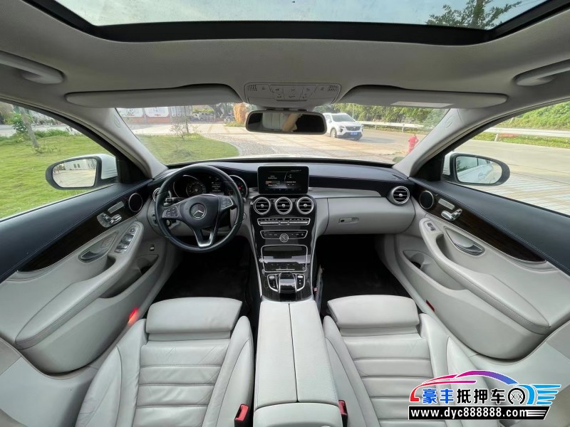 17年奔驰C轿车抵押车出售