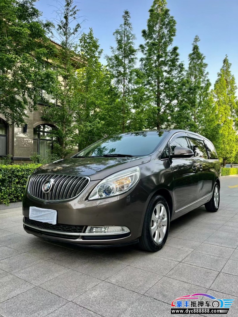 15年别克GL8轿车抵押车出售