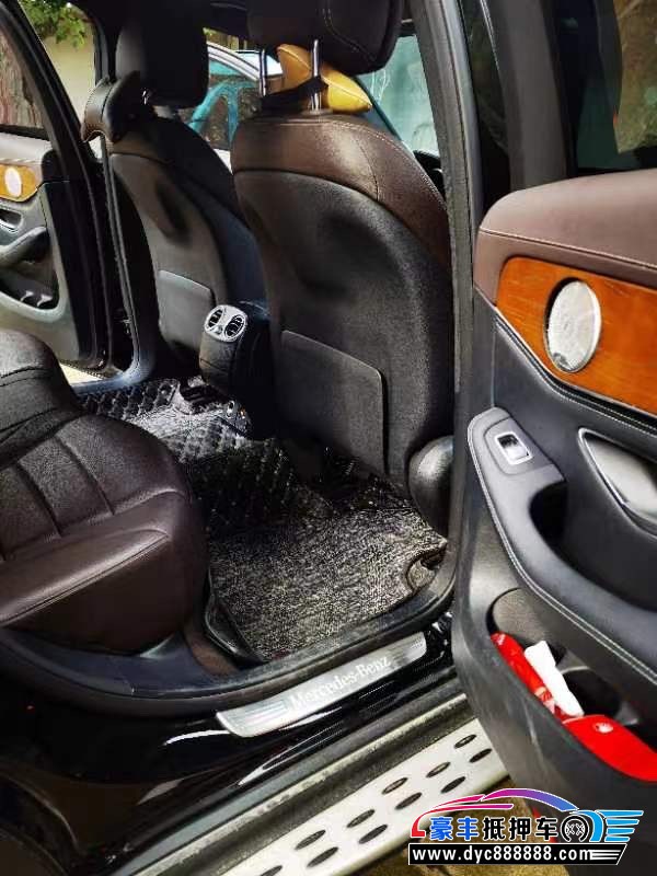 19年奔驰GLC(进口)轿车抵押车出售