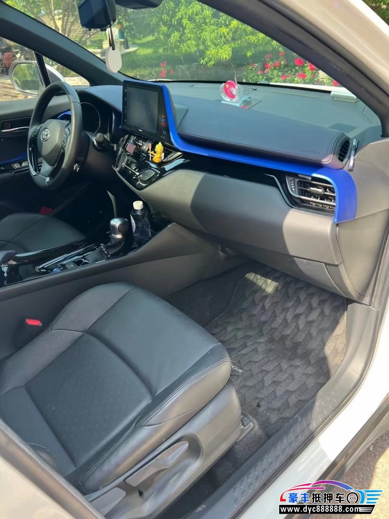 20年丰田奕泽轿车抵押车出售