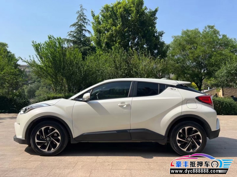 20年丰田奕泽轿车抵押车出售