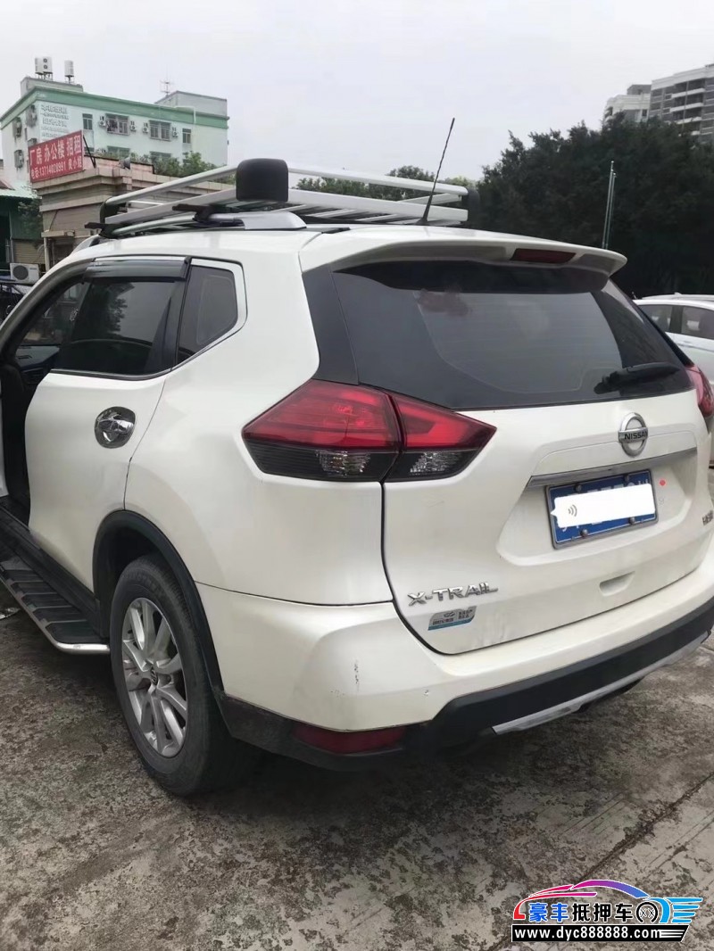 20年日产奇骏轿车抵押车出售