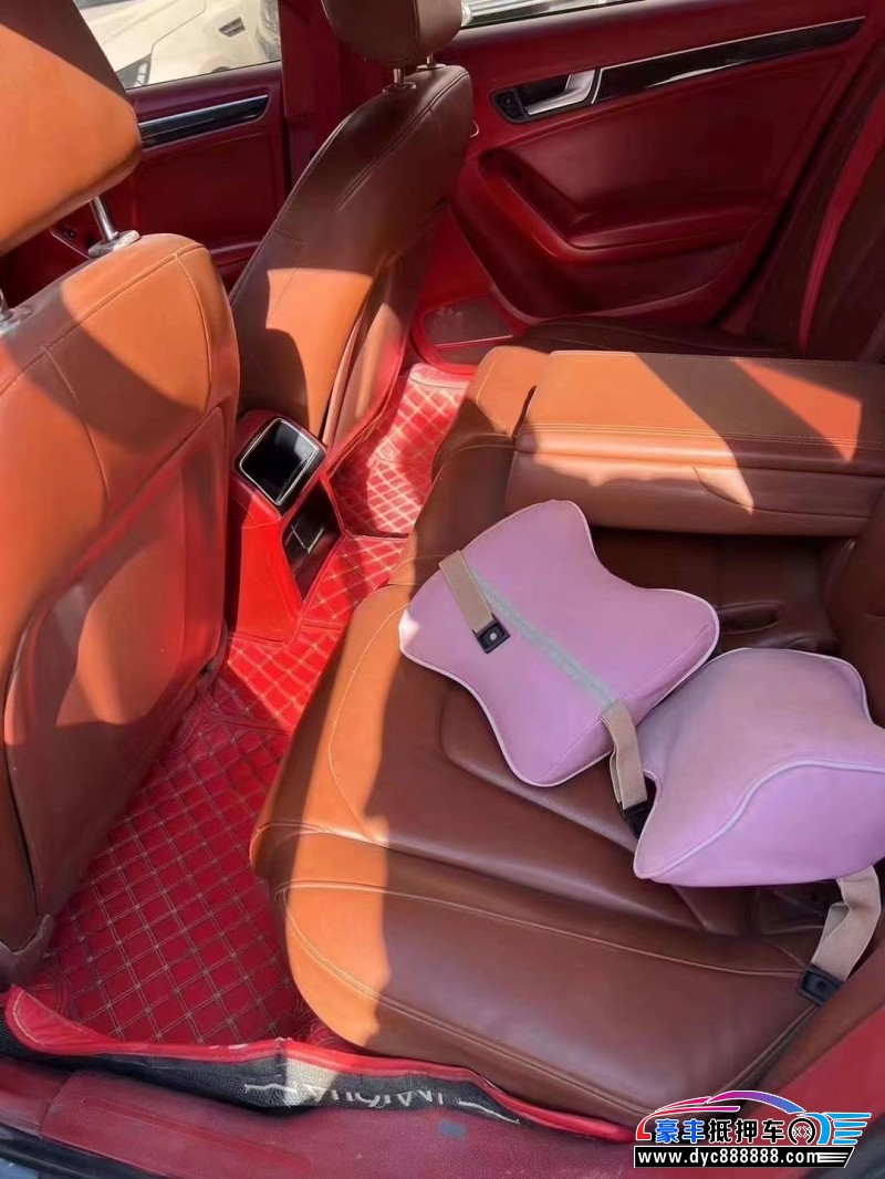 12年奥迪A4轿车抵押车出售