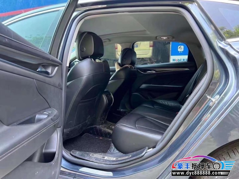 20年别克君威轿车抵押车出售