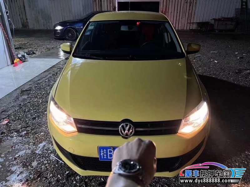 12年大众polo轿车抵押车出售