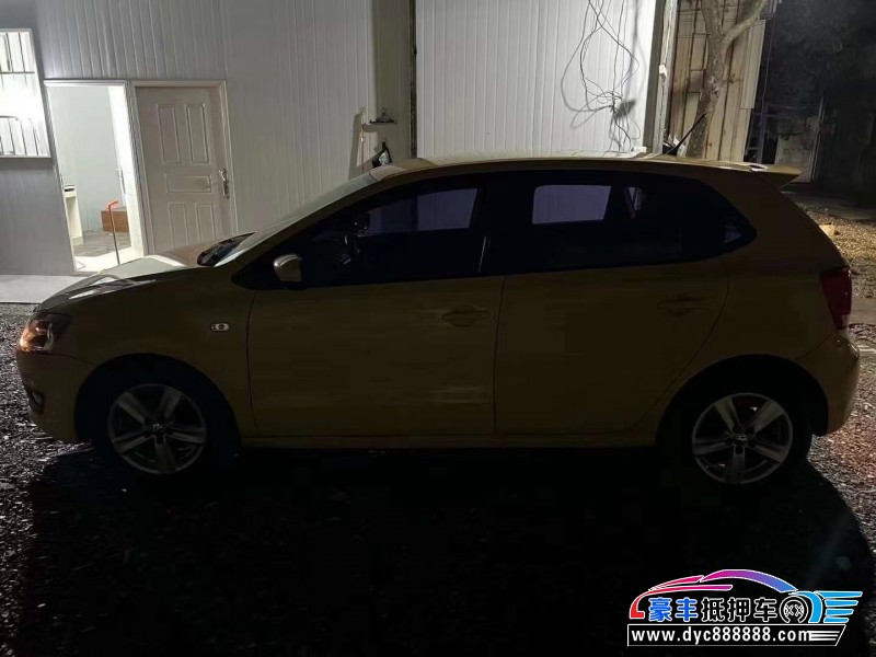 12年大众polo轿车抵押车出售