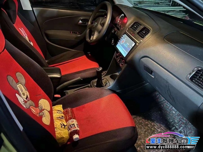 12年大众polo轿车抵押车出售