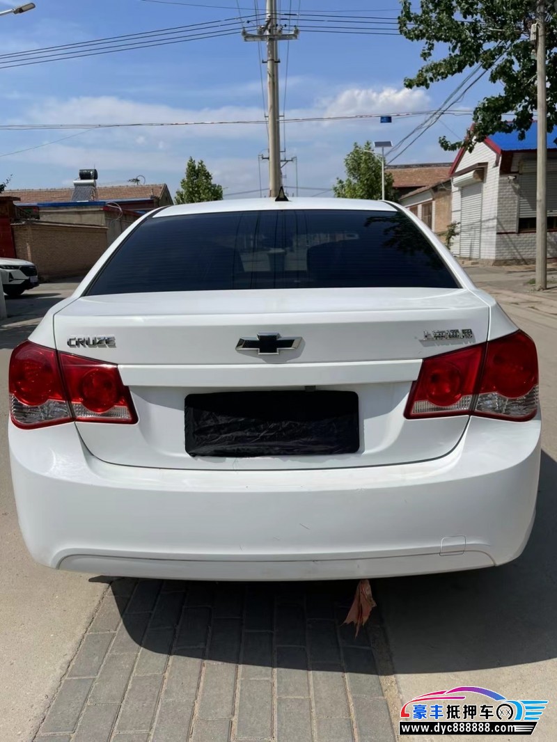 14年雪佛兰科鲁兹轿车抵押车出售