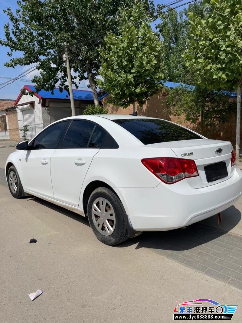 14年雪佛兰科鲁兹轿车抵押车出售