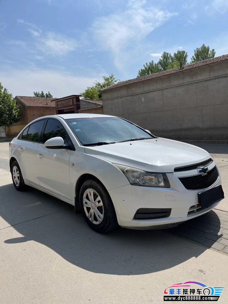 14年雪佛兰科鲁兹轿车抵押车出售
