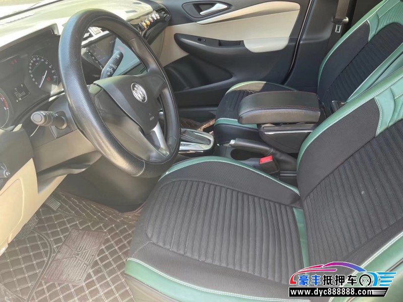 21年别克凯越轿车抵押车出售