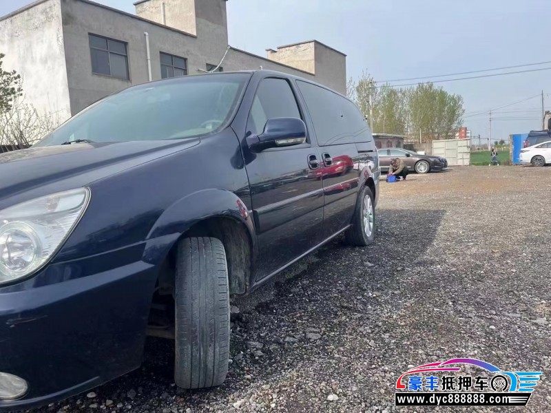 15年别克GL8轿车抵押车出售