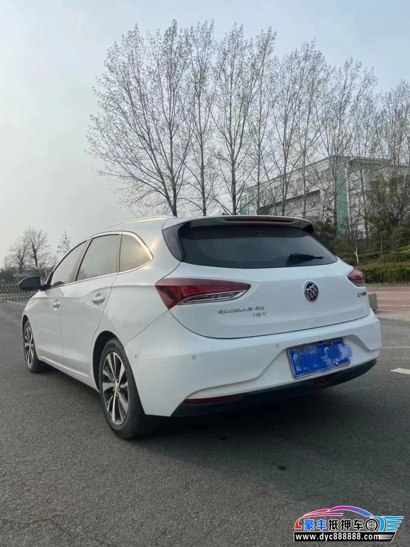 18年别克阅朗轿车抵押车出售