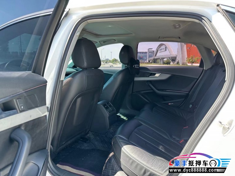 17年奥迪A4轿车抵押车出售