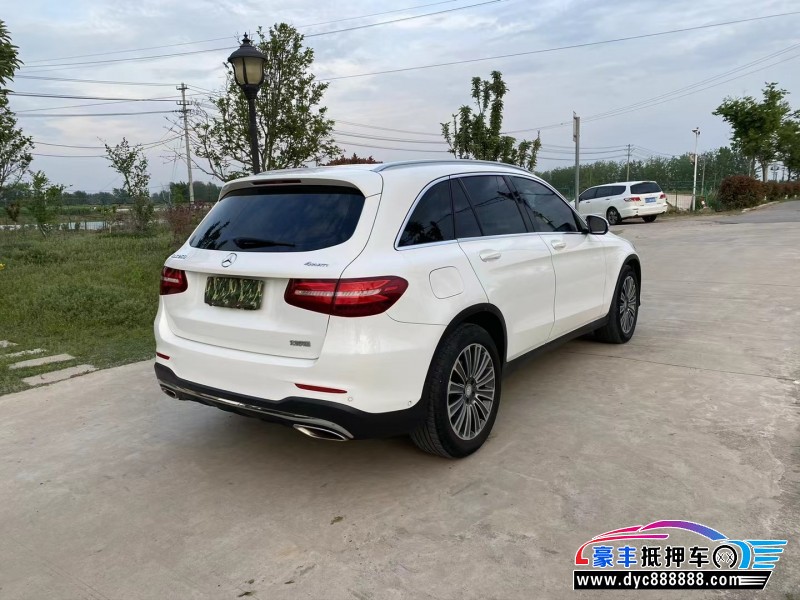 17年奔驰GLCSUV抵押车出售