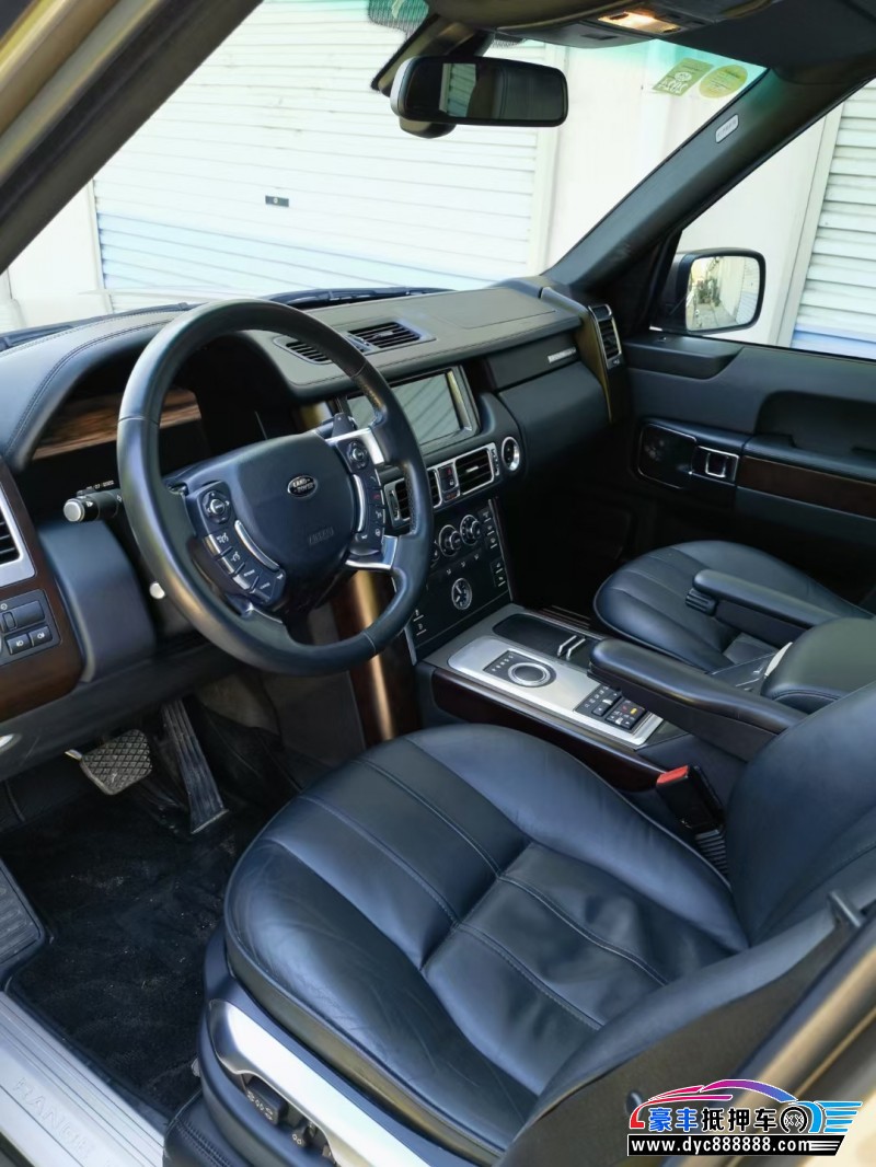 13年路虎揽胜行政轿车抵押车出售