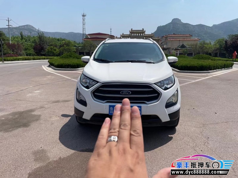 17年福特翼搏轿车抵押车出售