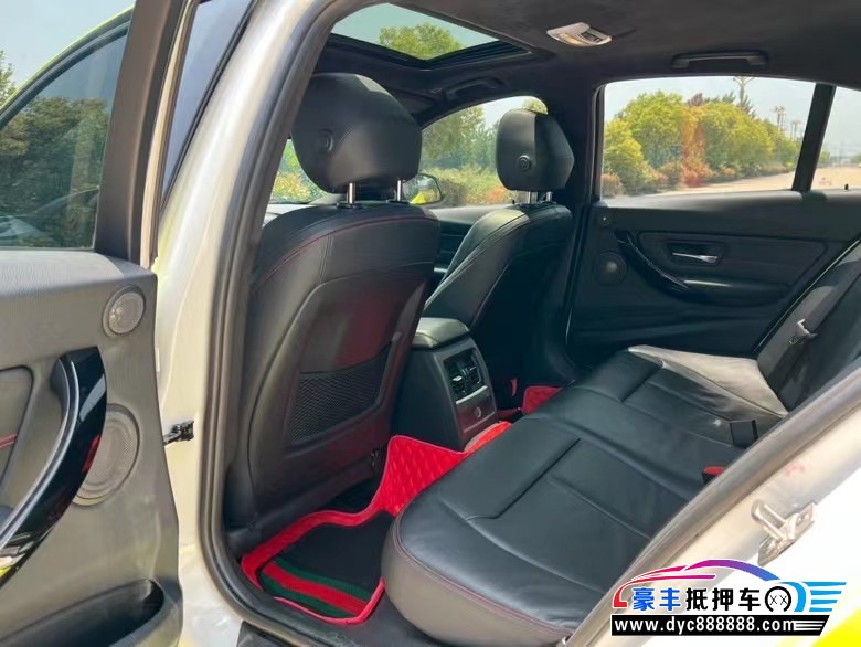 15年宝马3系轿车抵押车出售