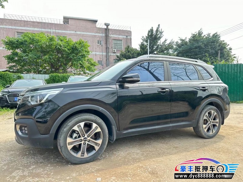 20年起亚智跑轿车抵押车出售