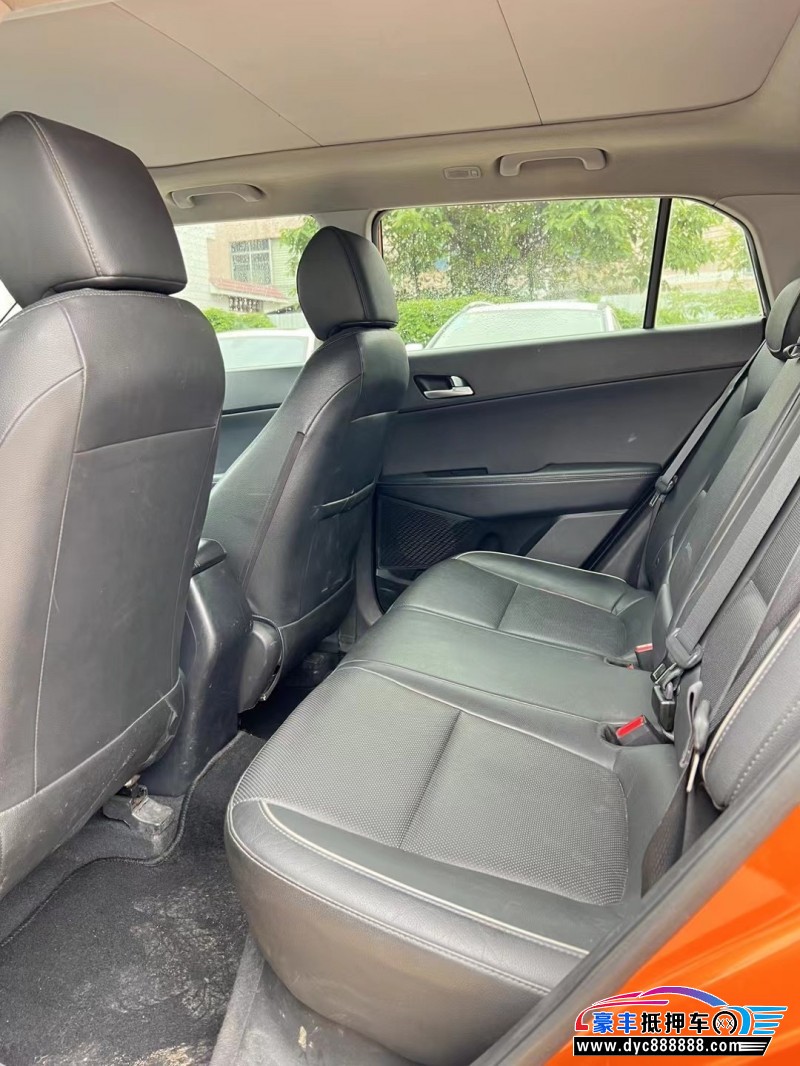 15年现代ix25轿车抵押车出售