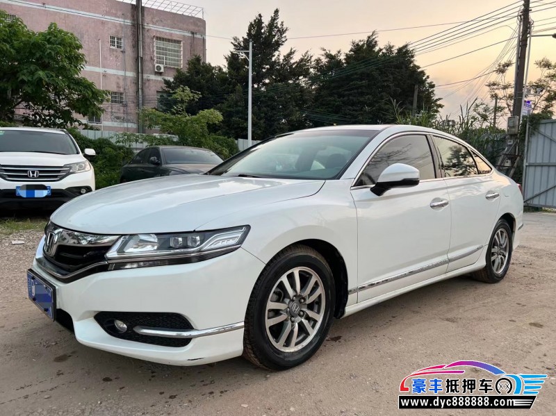 17年本田思铂睿轿车抵押车出售