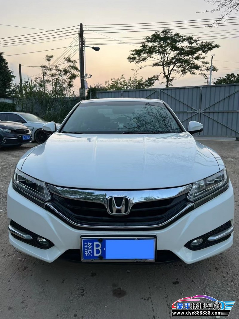 17年本田思铂睿轿车抵押车出售