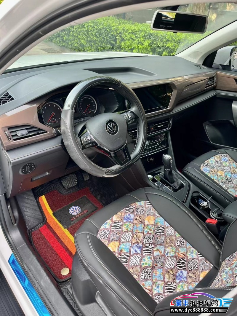 22年大众途岳轿车抵押车出售