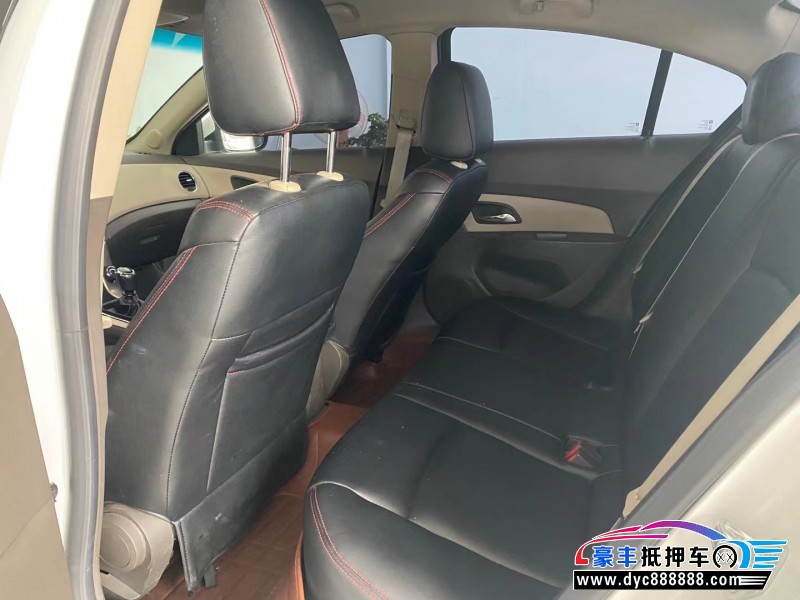 16年雪佛兰科鲁兹轿车抵押车出售