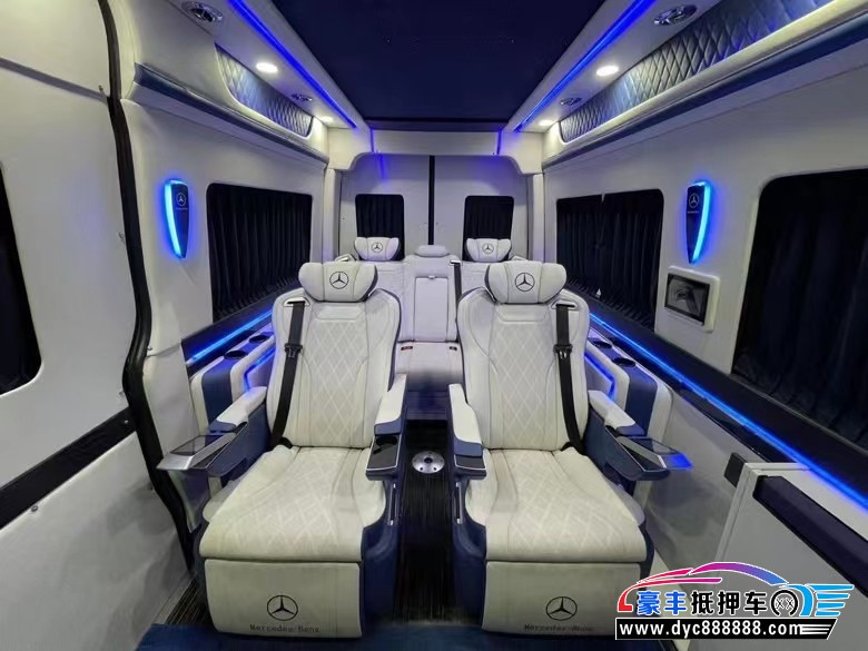 15年奔驰斯宾特MPV抵押车出售