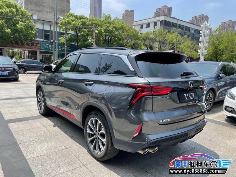 21年长安CS75轿车抵押车出售