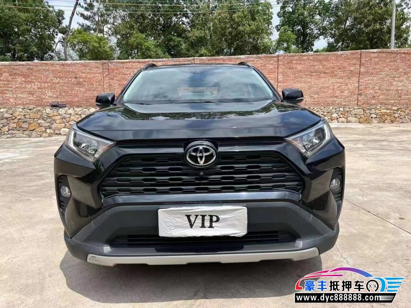 20年丰田RAV4轿车抵押车出售